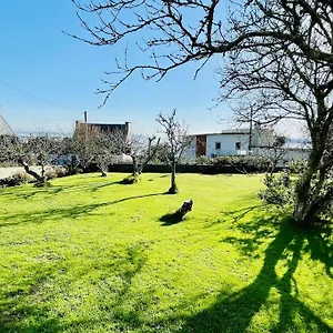 https://le-paradis-bleu.inbrittany.com